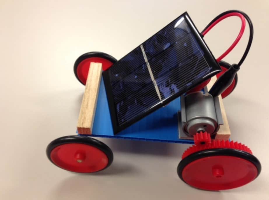 Basic Solar Car by Solar 4R Schools